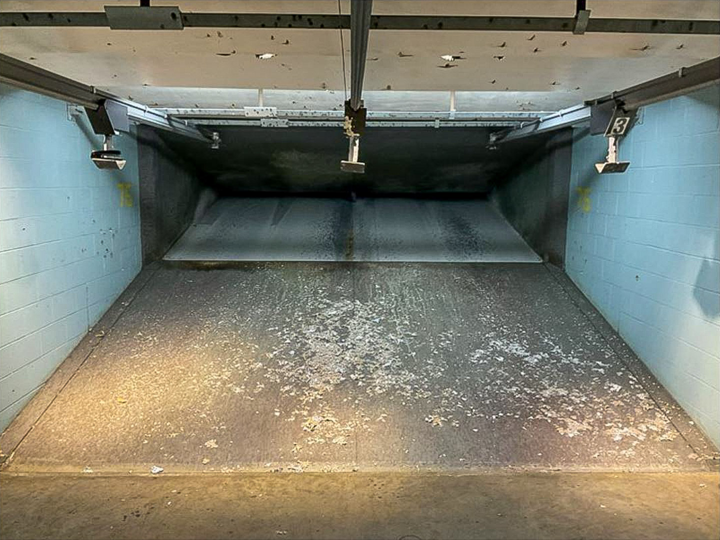 Existing competitor steel trap before retrofit